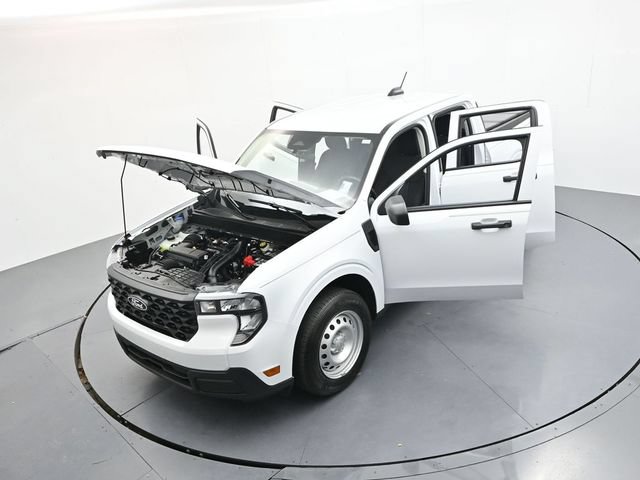 Used 2025 Ford Maverick XL w/ Equipment Group 102A AWD/4WD image 47