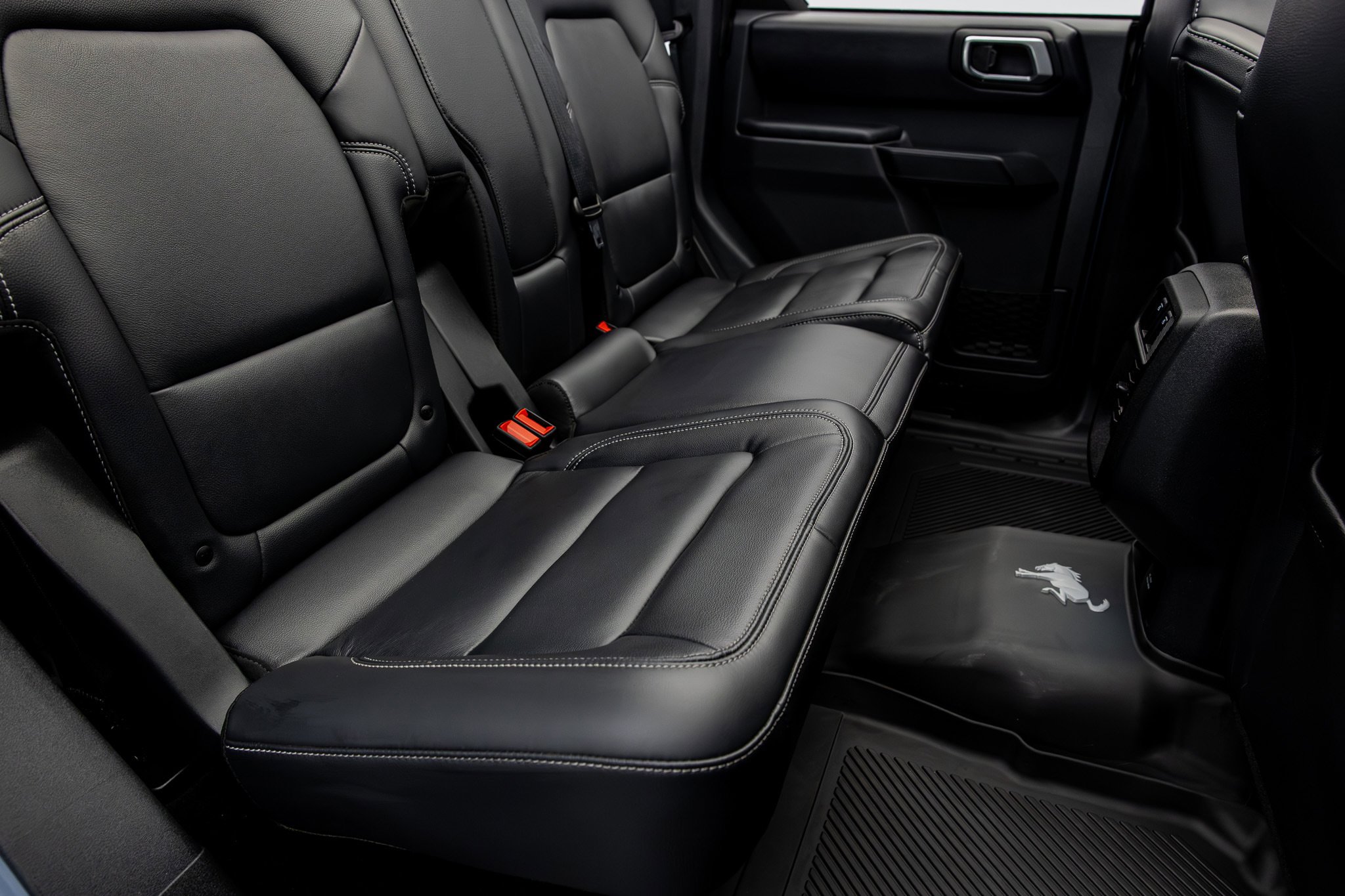 Used 2025 Ford Bronco Outer Banks AWD/4WD image 33
