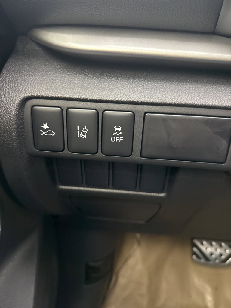 New 2026 Mitsubishi Eclipse Cross ES image 18