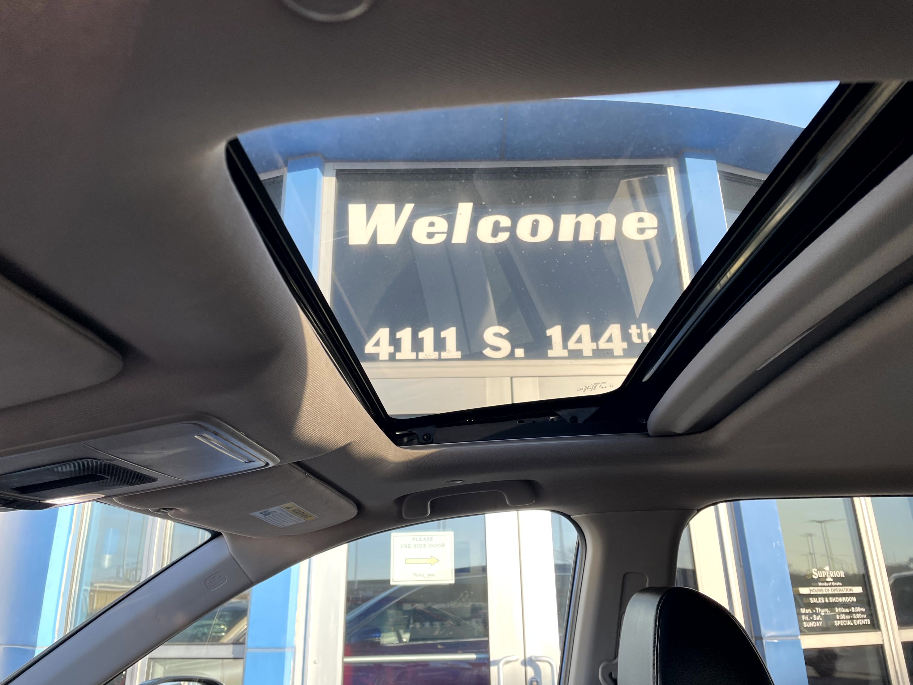 Used 2024 Honda CR-V EX-L image 11