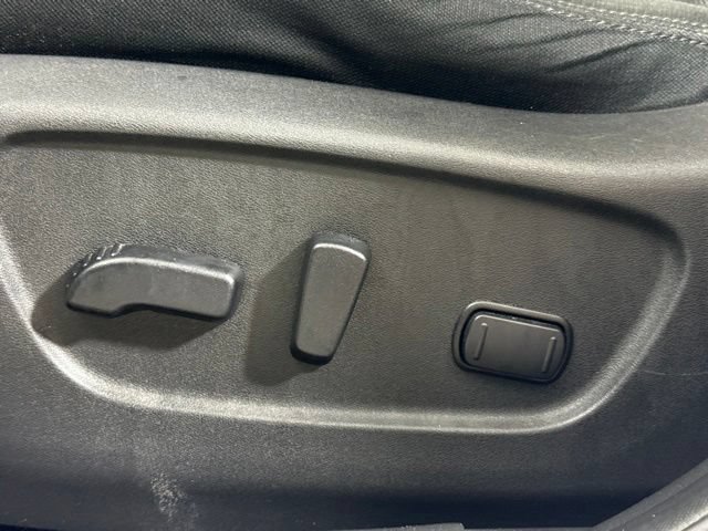 Used 2017 Nissan Rogue Sport SV AWD/4WD image 14