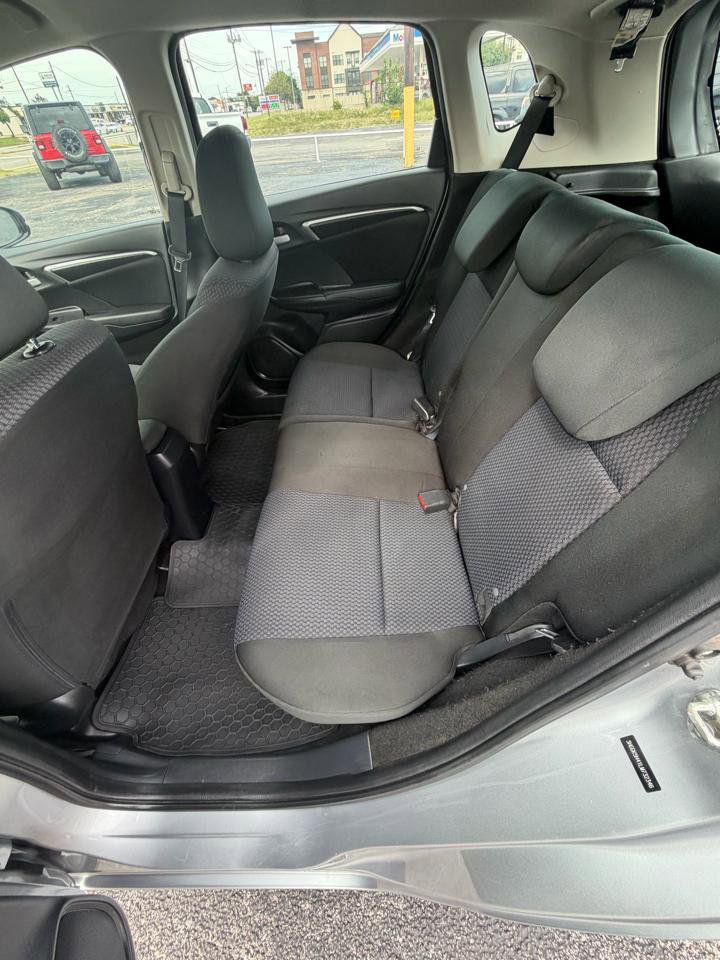 Used 2020 Honda Fit LX image 9