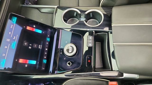 Used 2025 Cadillac Escalade Sport w/ Touring Package image 59