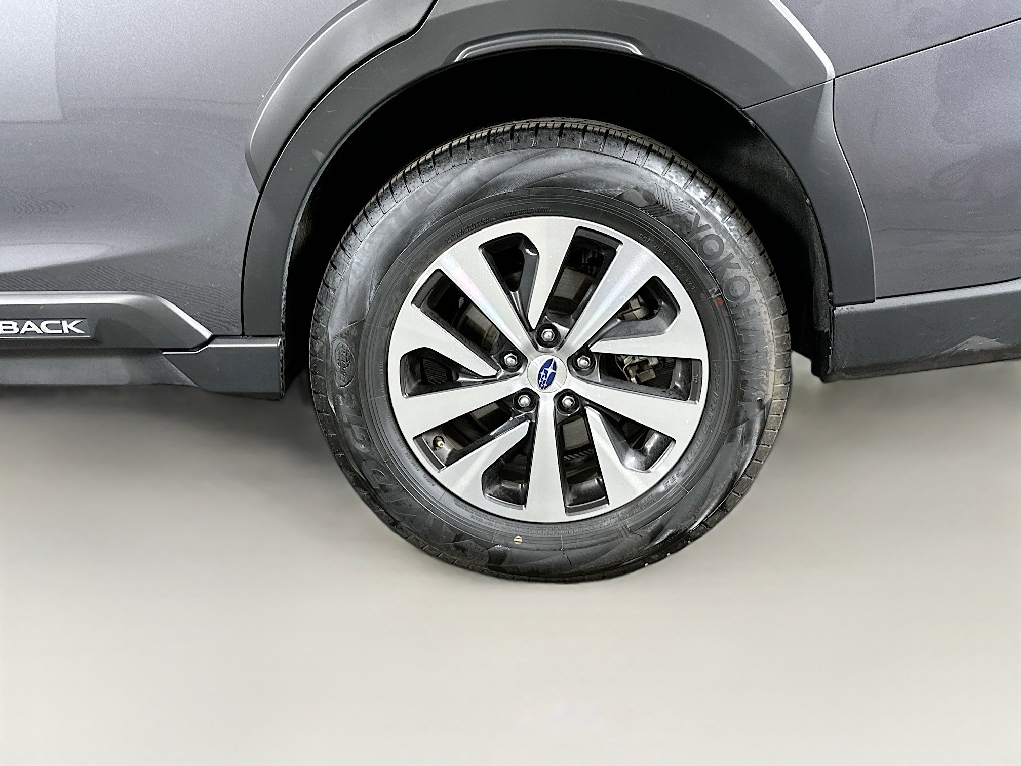 Used 2025 Subaru Outback Premium AWD/4WD image 11