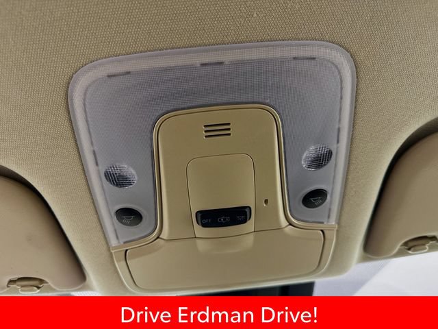 Certified 2018 Toyota Prius Three FWD image 17