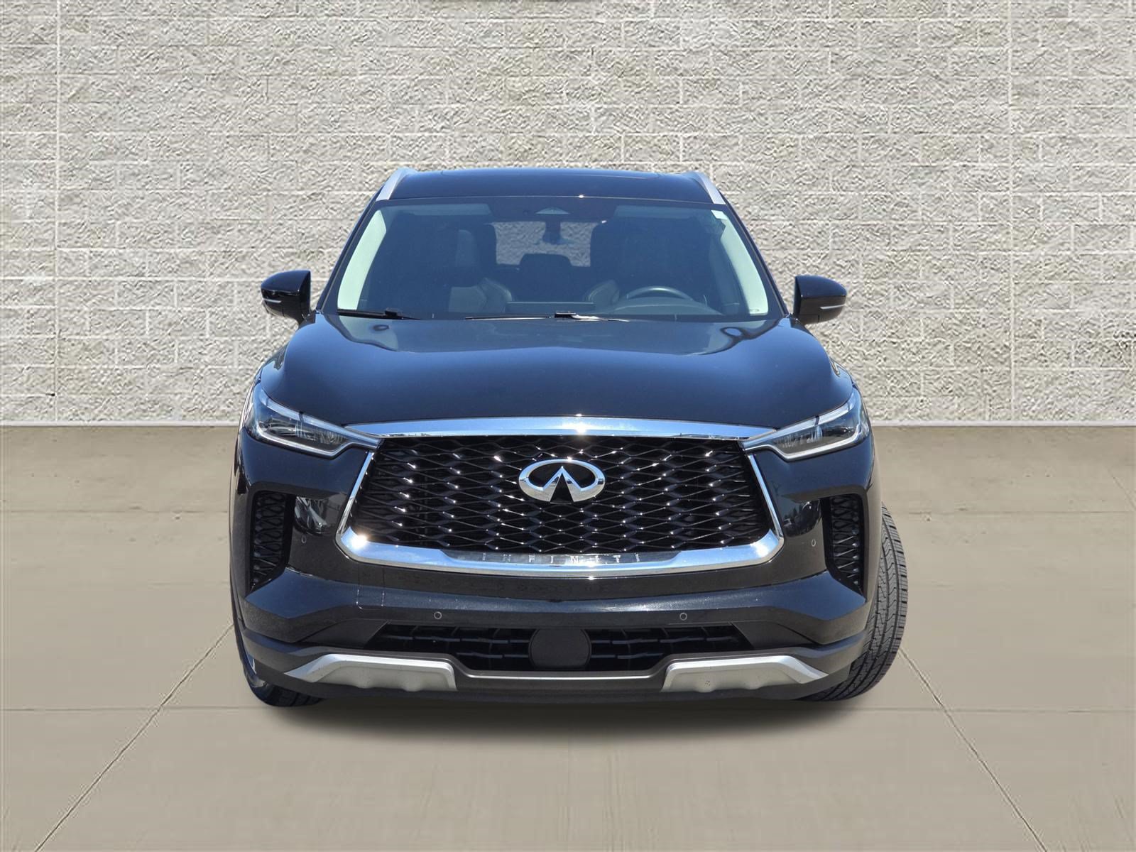 Used 2023 INFINITI QX60 Luxe AWD/4WD image 2