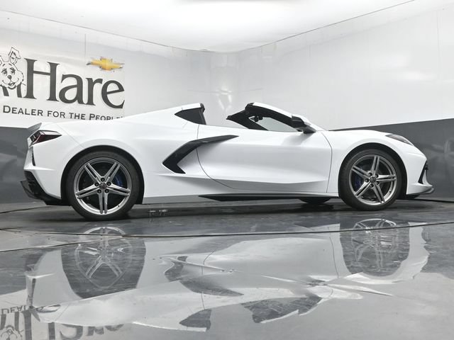 New 2027 Chevrolet Corvette Stingray Coupe w/ 2LT RWD image 35
