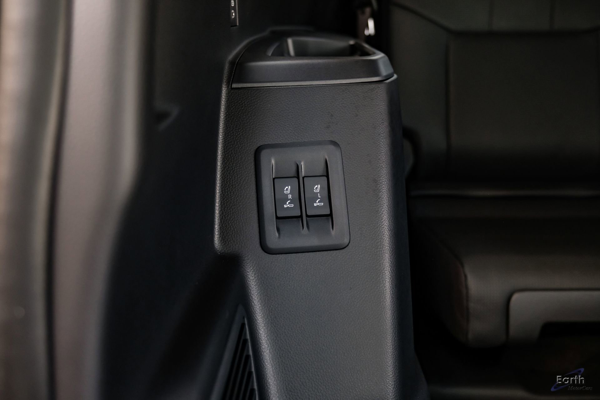 Used 2025 Lexus GX 550 550 Luxury+ HUD Traffic LIFTED w/ Accessory Package (2T) image 86