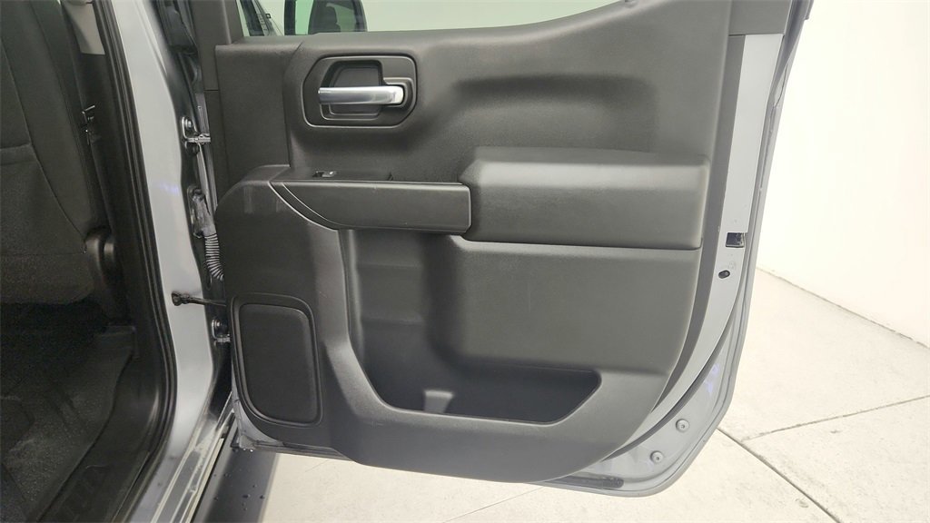 Used 2024 Chevrolet Silverado 1500 Custom Trail Boss w/ LPO, Dark Essentials Package image 35