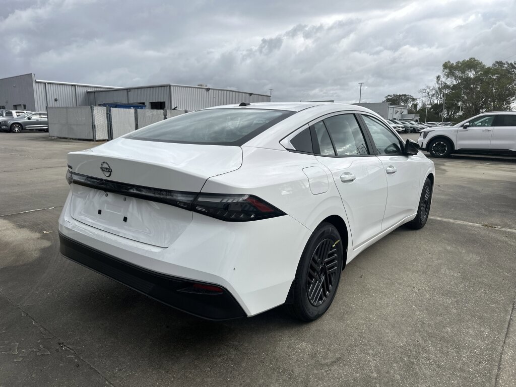 New 2026 Nissan Sentra SV w/ SV Convenience Package image 2