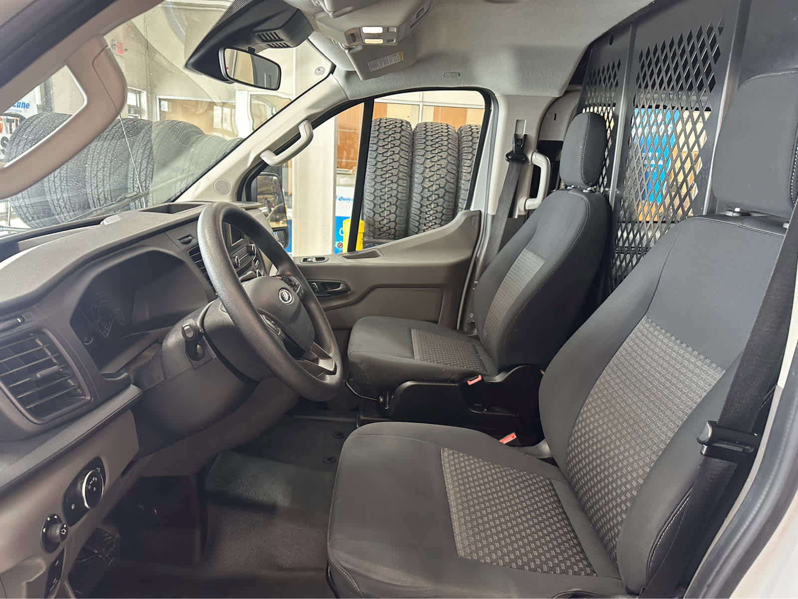 Used 2024 Ford Transit 250 Low Roof w/ Exterior Upgrade Package image 19