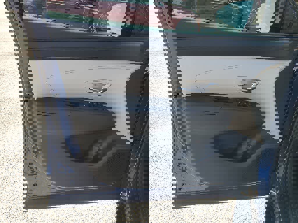 New 2026 Hyundai Tucson SEL image 17