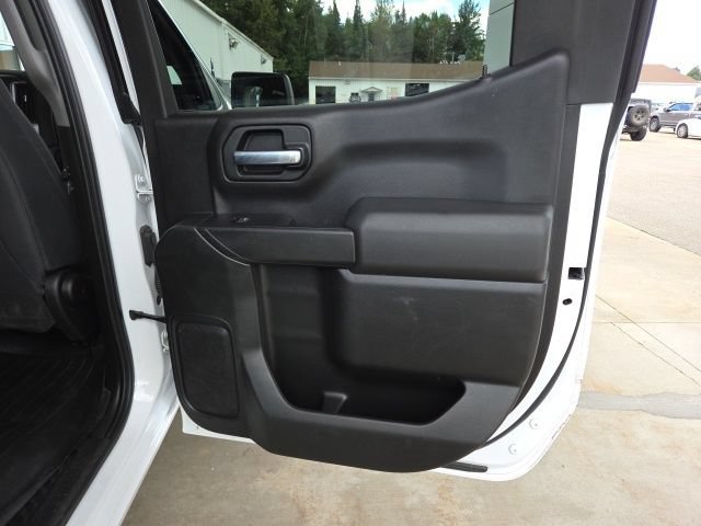 Used 2019 Chevrolet Silverado 1500 Custom Trail Boss w/ Custom Convenience Package AWD/4WD image 50
