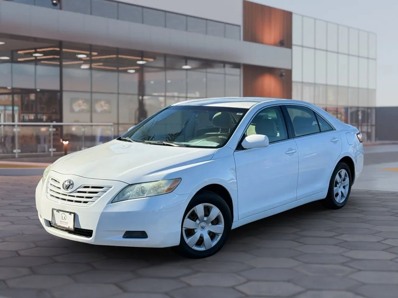 Used 2007 Toyota Camry CE FWD image 2