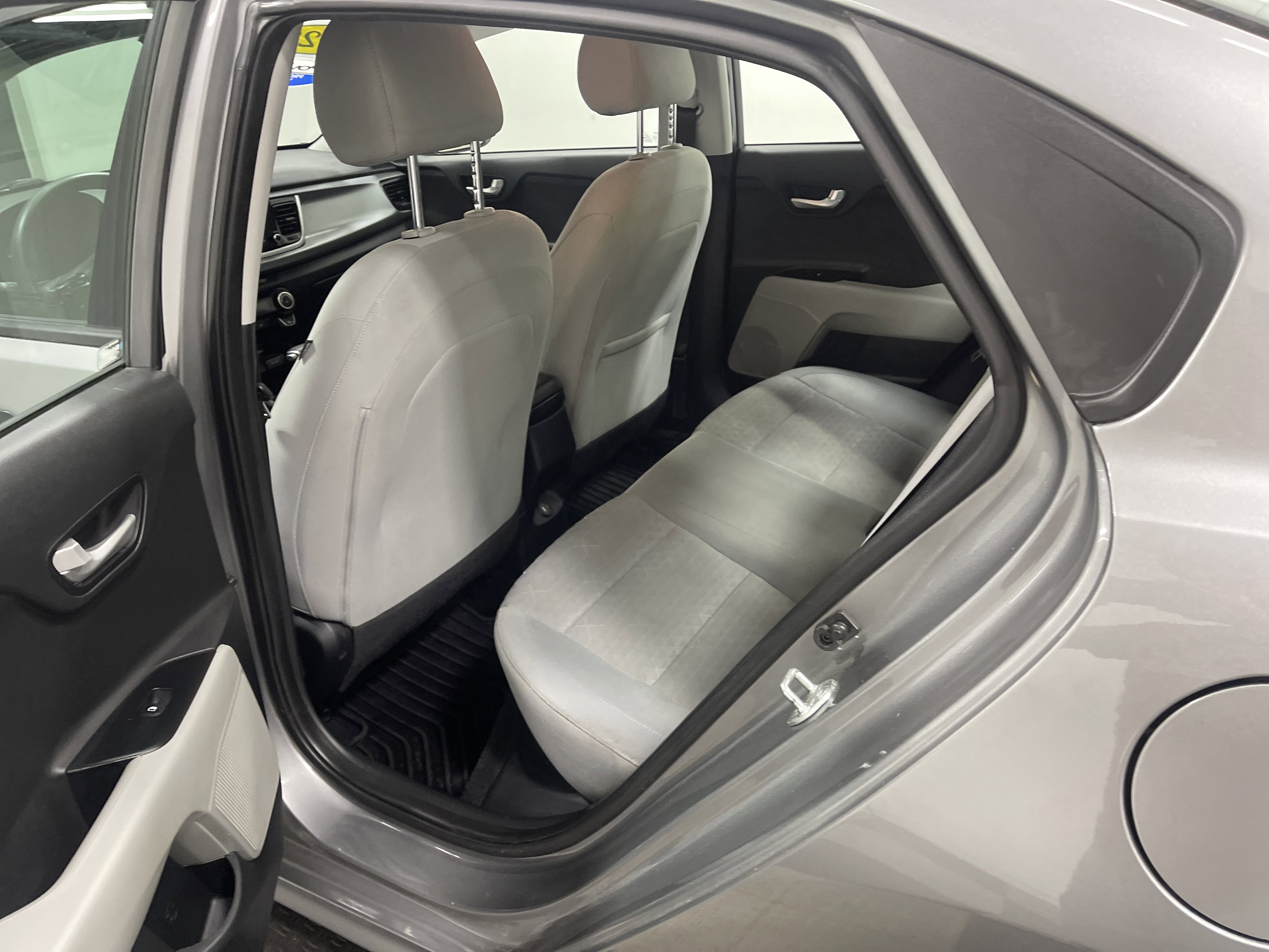 Used 2022 Kia Rio S w/ Technology Package image 13