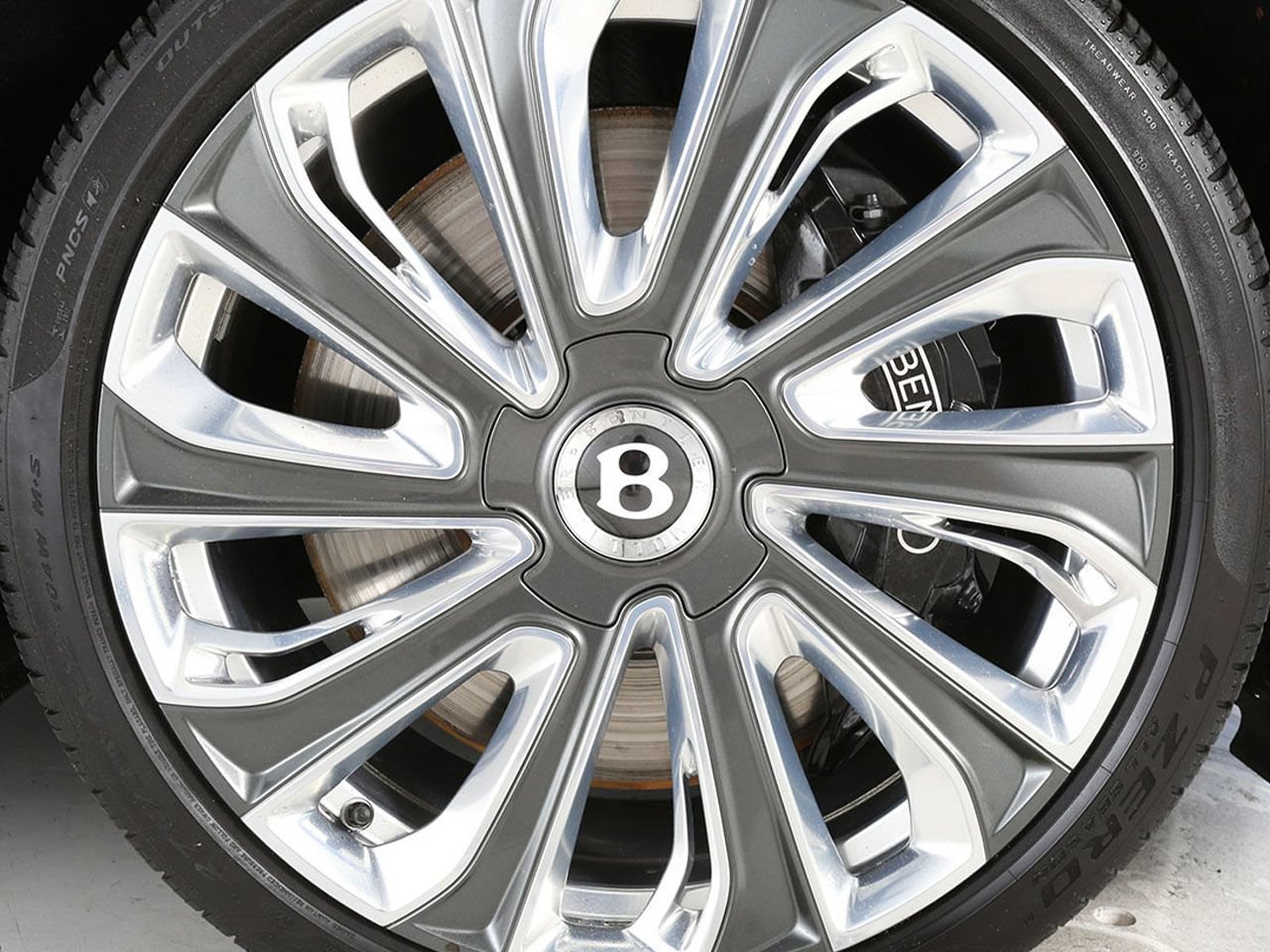 Used 2022 Bentley Flying Spur W12 AWD/4WD image 6