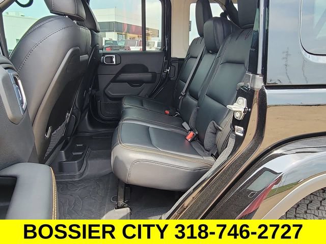 Used 2024 Jeep Wrangler Unlimited Sahara w/ Safety Group AWD/4WD image 25