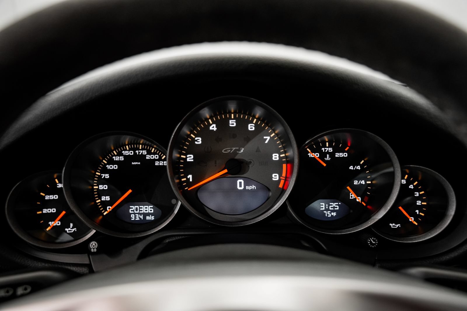 Used 2010 Porsche 911 GT3 RWD image 11