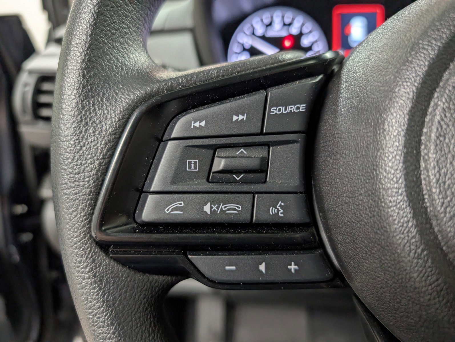 Certified 2025 Subaru Crosstrek 2.0i Premium image 18