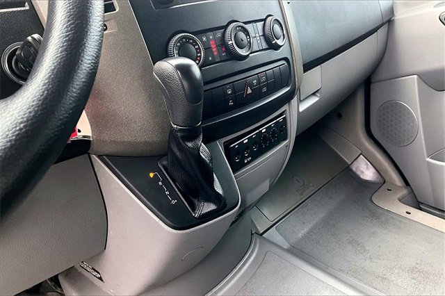 Used 2011 Mercedes-Benz Sprinter 2500 image 14