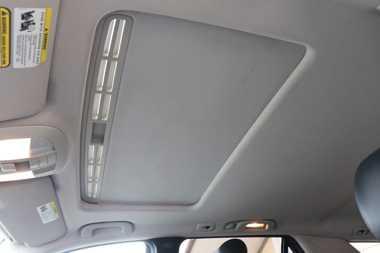 Used 2009 Mercedes-Benz ML 320 BlueTEC 4MATIC image 27