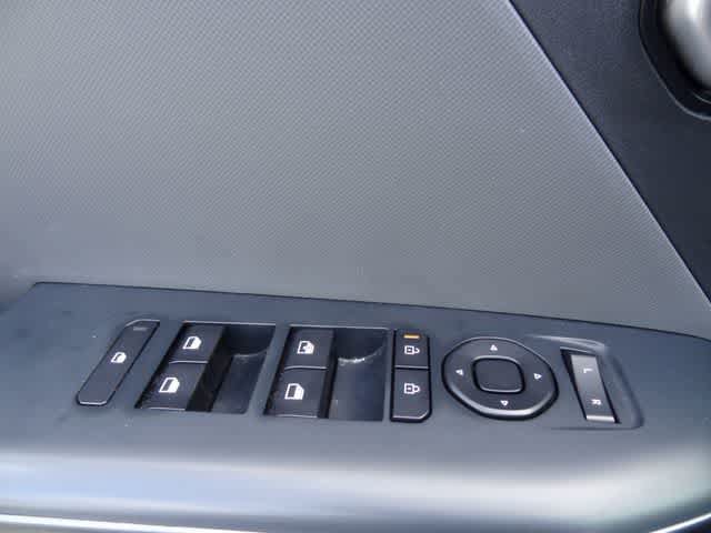 Used 2025 Kia K4 FWD image 15