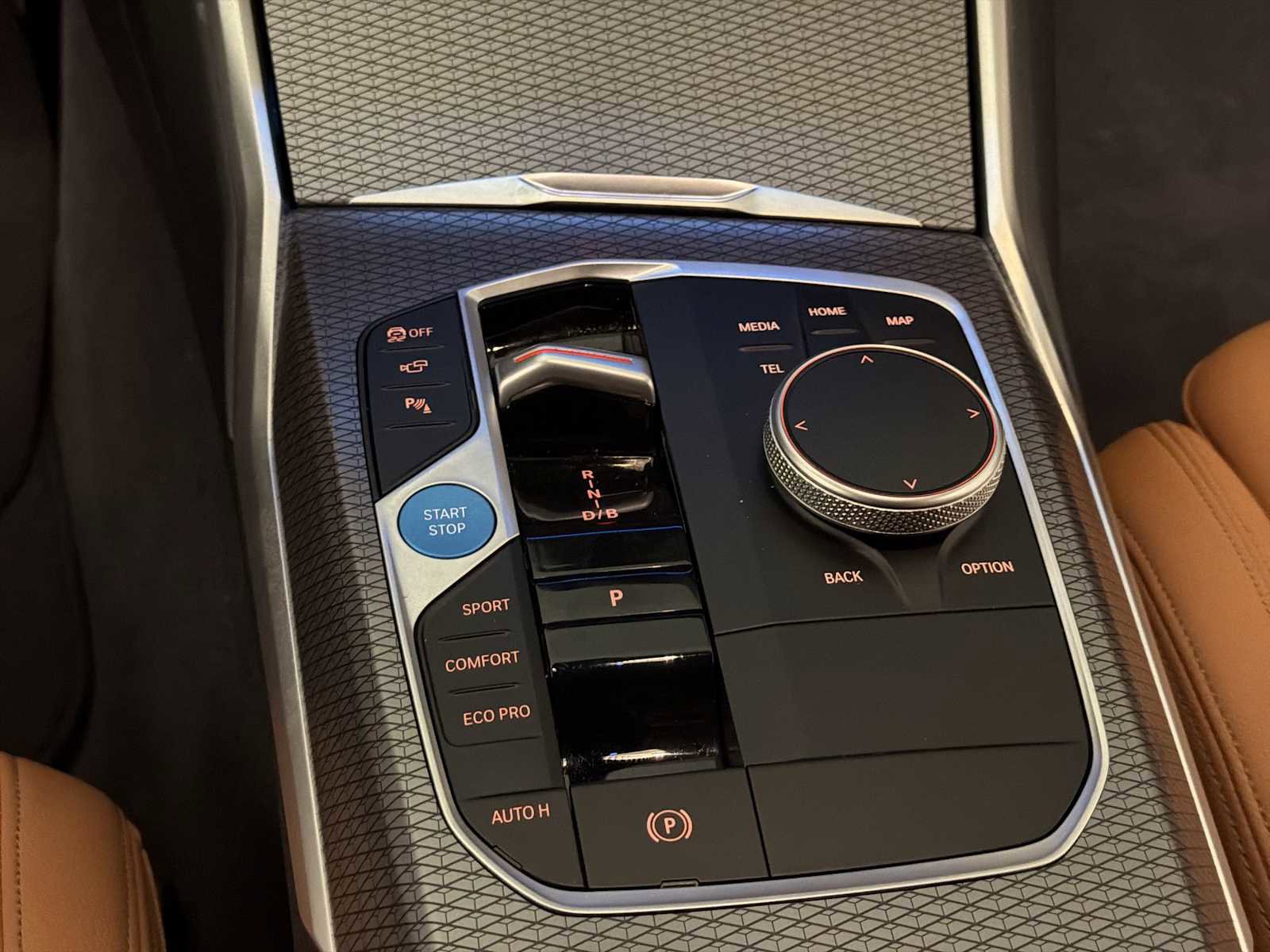 Used 2025 BMW i4 eDrive40 w/ Premium Package image 18