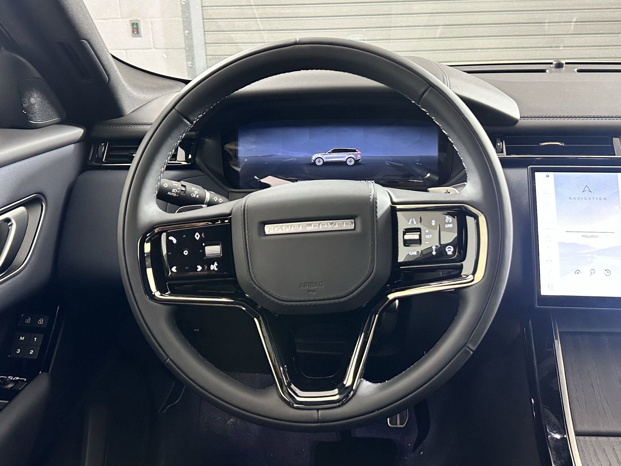 New 2026 Land Rover Range Rover Velar Dynamic SE image 14