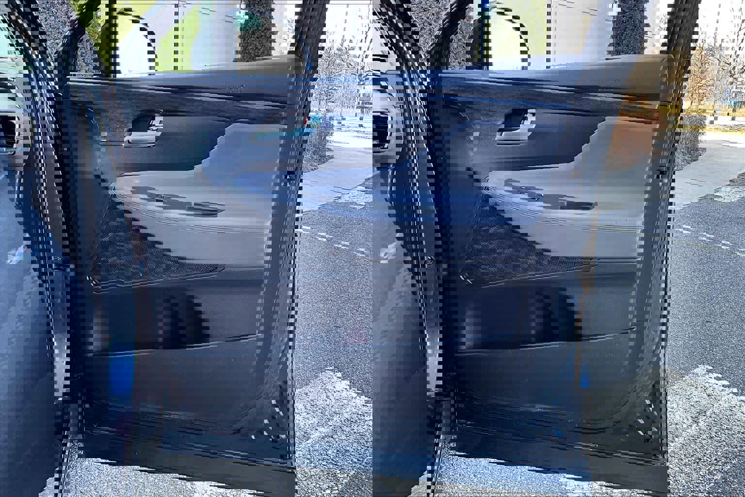 Used 2020 Hyundai Santa Fe SE w/ Cargo Package image 23