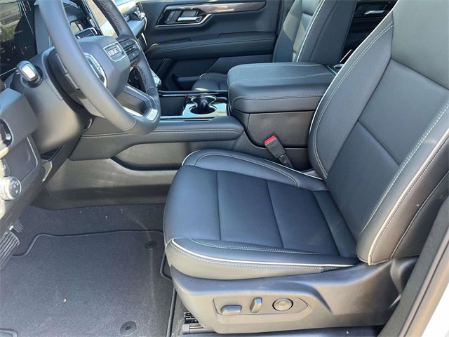 New 2026 GMC Yukon Elevation image 19