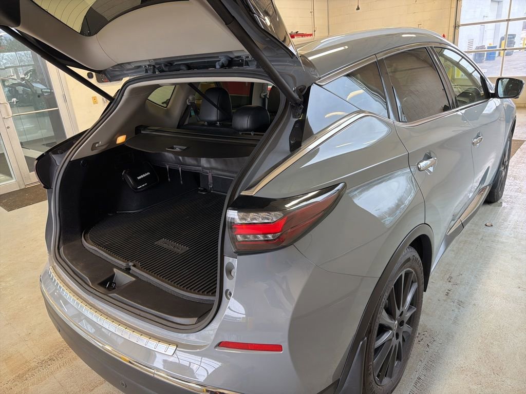 Used 2021 Nissan Murano Platinum w/ Cargo Package image 11