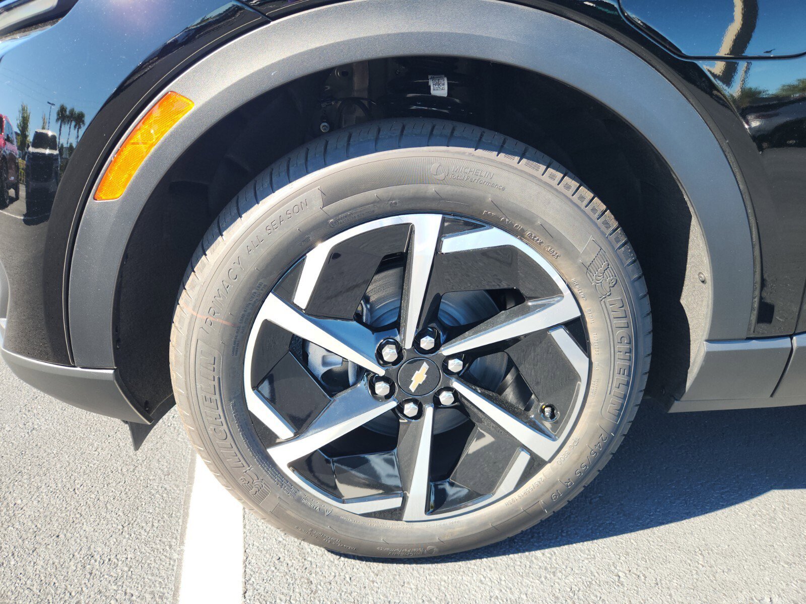 New 2026 Chevrolet Equinox EV LT image 4