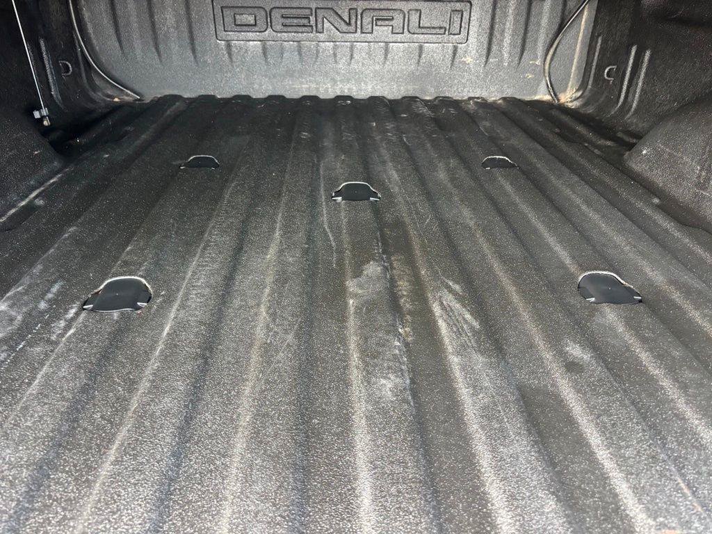 Used 2019 GMC Sierra 2500 Denali w/ Duramax Plus Package AWD/4WD image 12