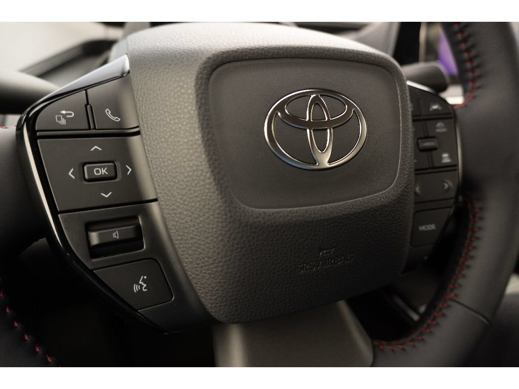 New 2026 Toyota Prius Plug-In Hybrid FWD image 31