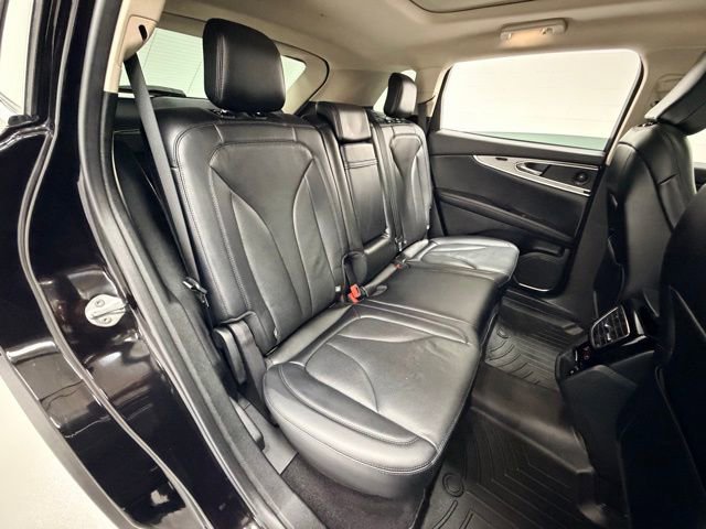 Used 2023 Lincoln Nautilus Reserve w/ Equipment Group 201A image 31