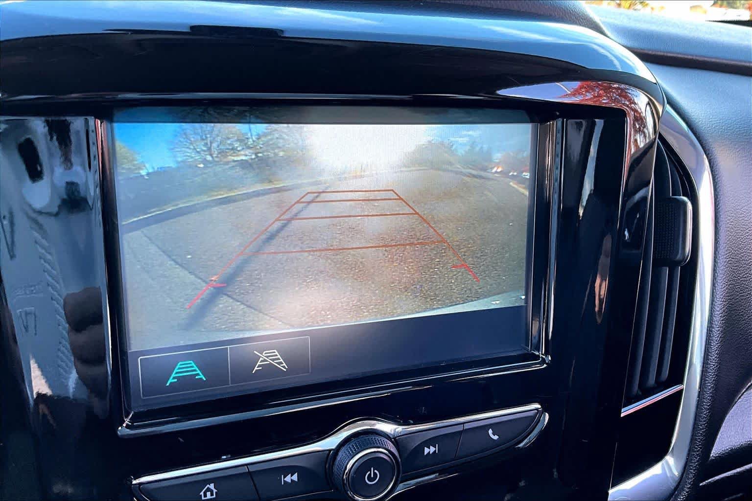 Used 2019 Chevrolet Traverse LS AWD/4WD image 27