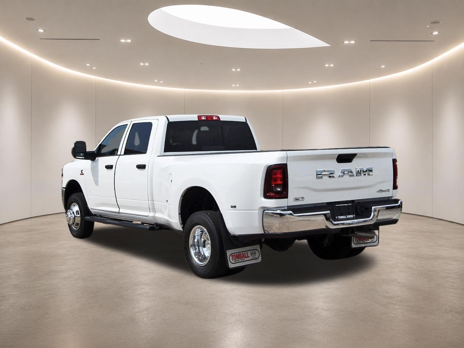 Used 2026 RAM 3500 Tradesman AWD/4WD image 5