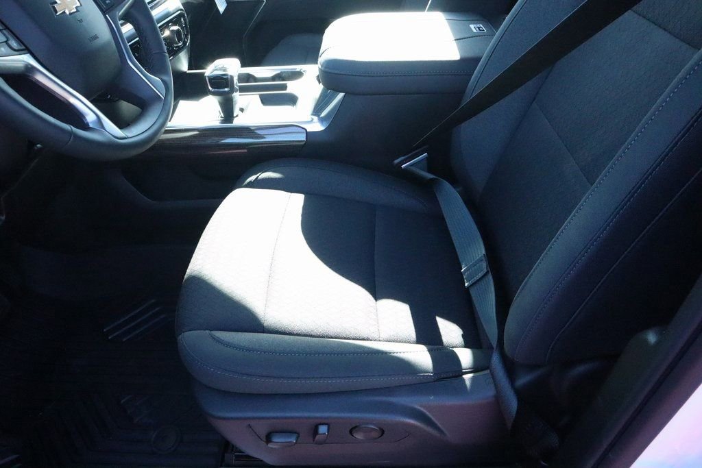 New 2026 Chevrolet Silverado 1500 LT image 12