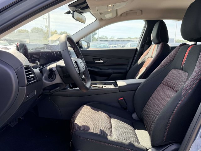 New 2027 Nissan Sentra SR w/ Floor Mat Package FWD image 16