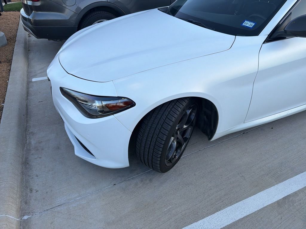 Used 2019 Alfa Romeo Giulia Ti Sport w/ Quick Order Package 22U Sport image 10