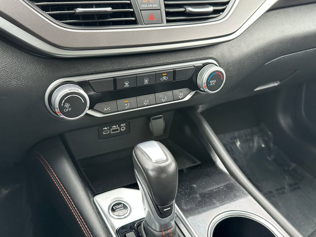 Used 2024 Nissan Altima 2.5 SR image 33