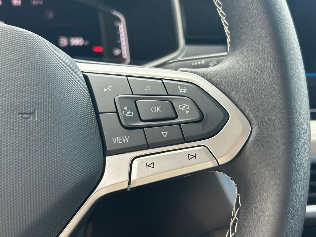 New 2026 Volkswagen Taos SEL AWD/4WD image 33
