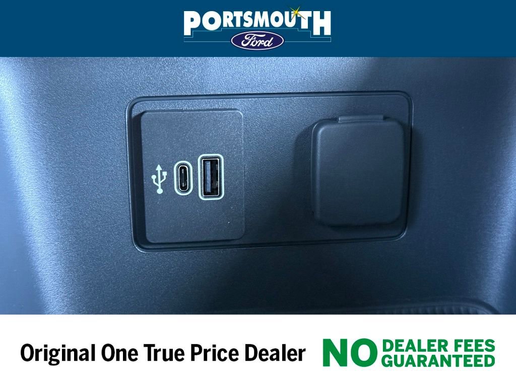 New 2026 Ford Explorer ST-Line w/ ST-Line Street Pack image 19