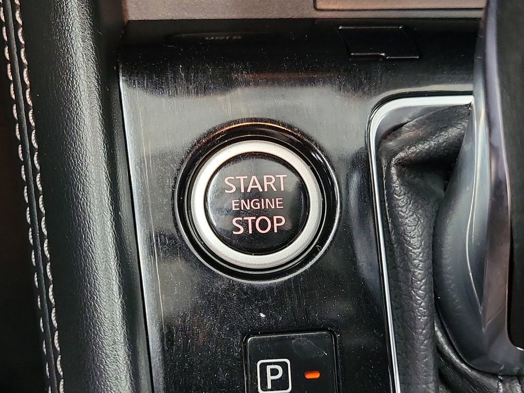 Used 2023 Nissan Kicks SV image 30