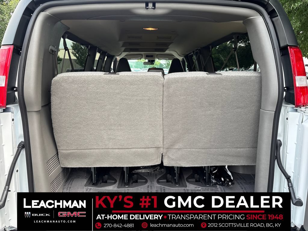 New 2026 GMC Savana 3500 LT w/ LT Preferred Equipment Group RWD image 23