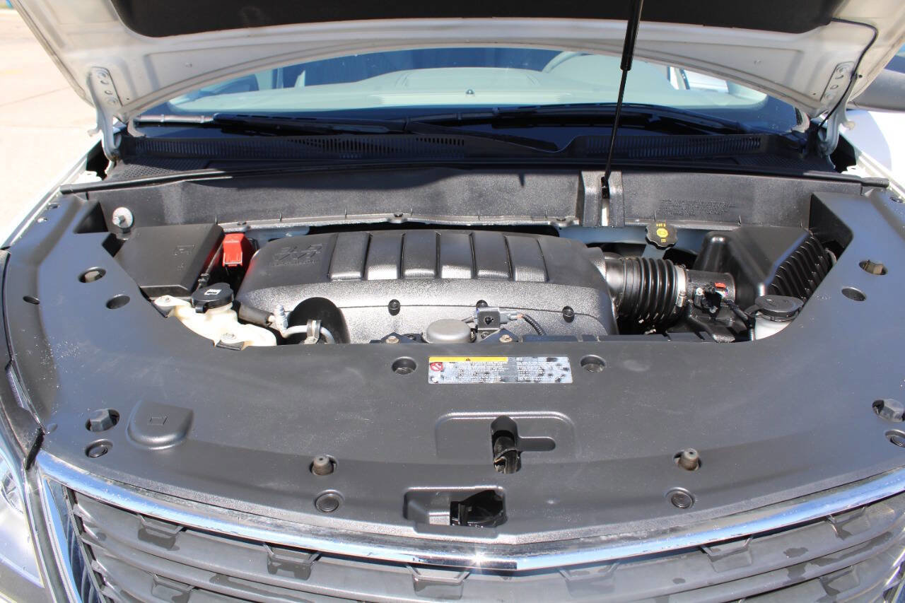 Used 2015 Chevrolet Traverse LS FWD image 22