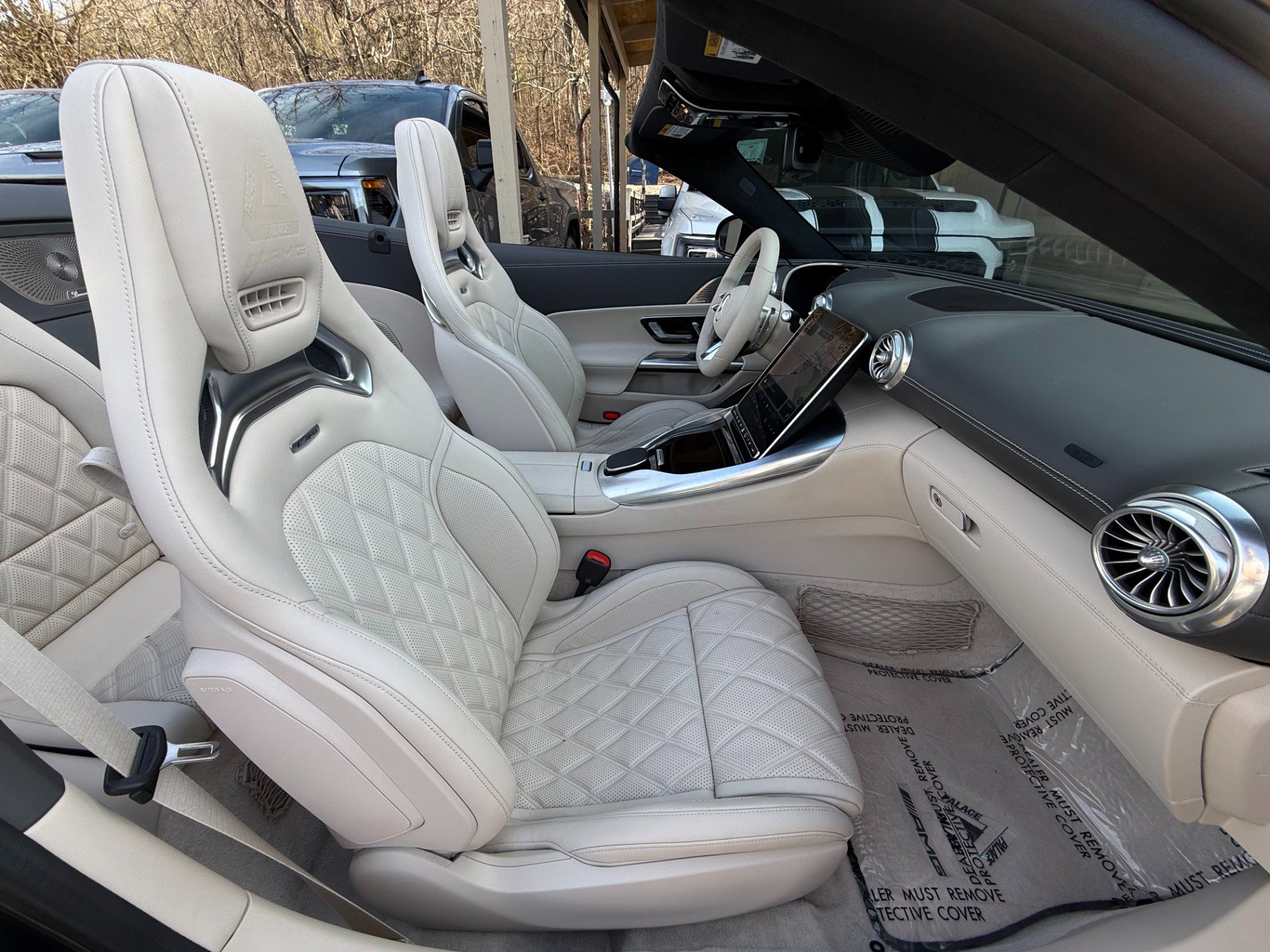 Used 2022 Mercedes-Benz SL 63 AMG 4MATIC image 22