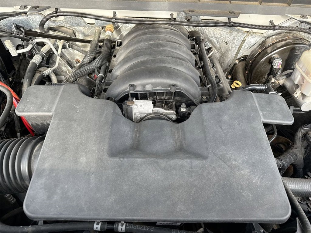 Used 2018 Chevrolet Silverado 1500 LT w/ All Star Edition image 26