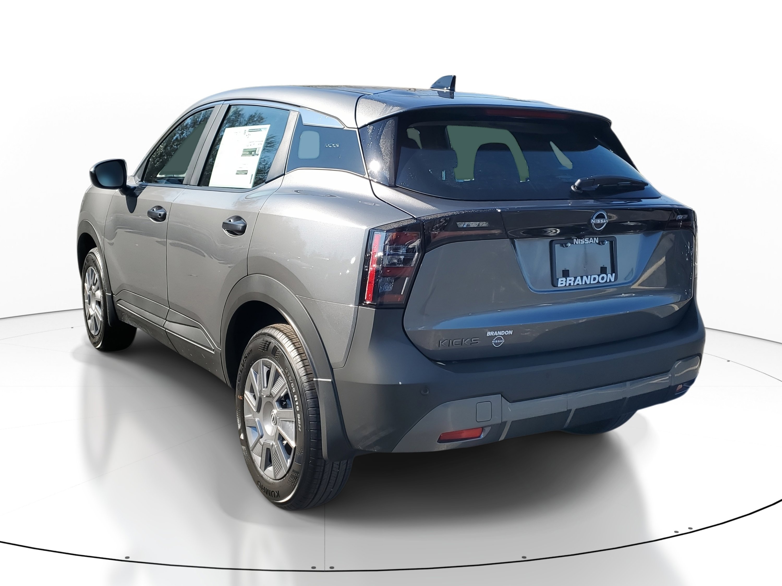 New 2026 Nissan Kicks S image 5