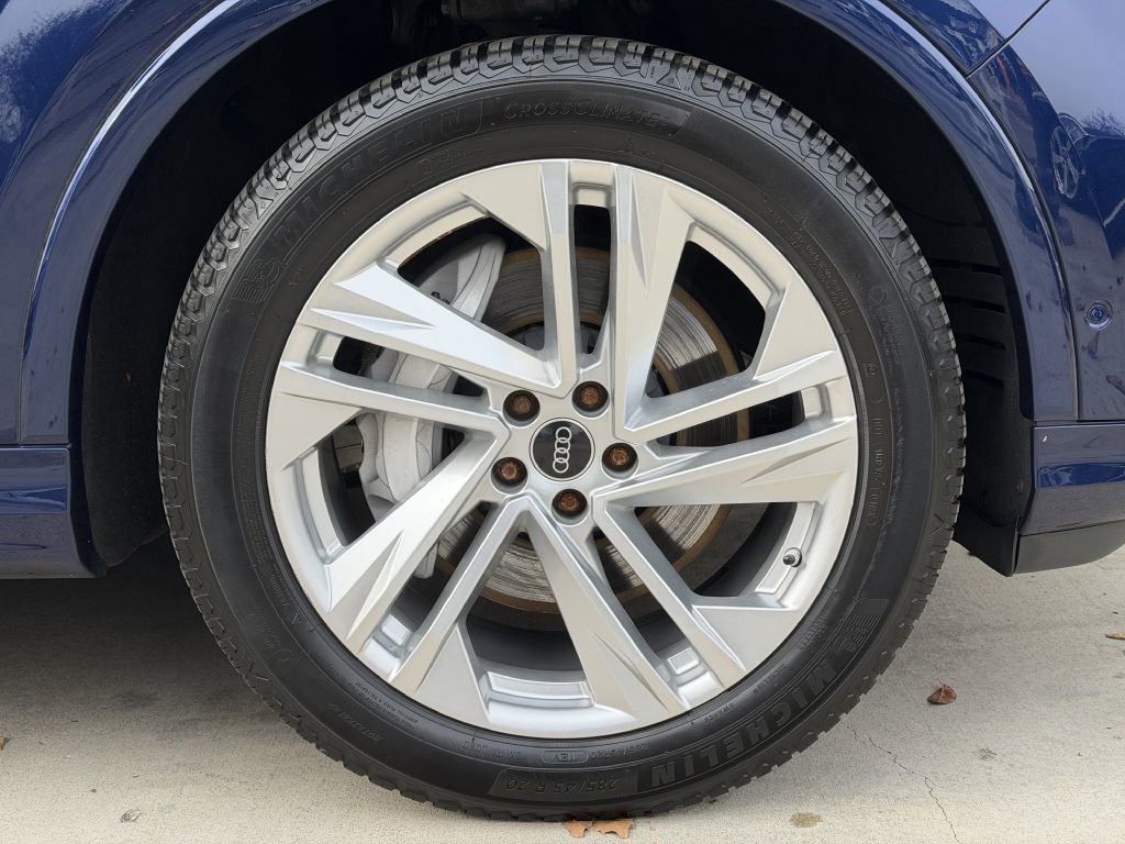 Used 2022 Audi Q7 3.0T Prestige image 18